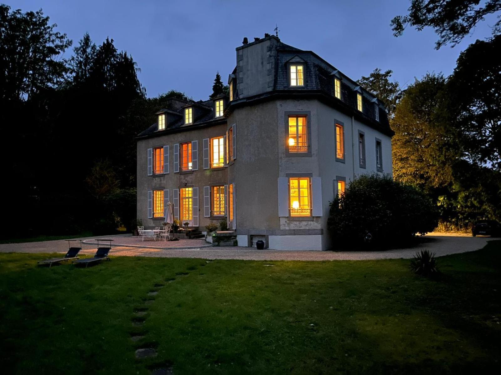 La Lande Hotel Pleyber-Christ Buitenkant foto